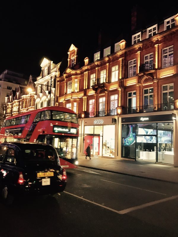 travel-tips-london-wawwd